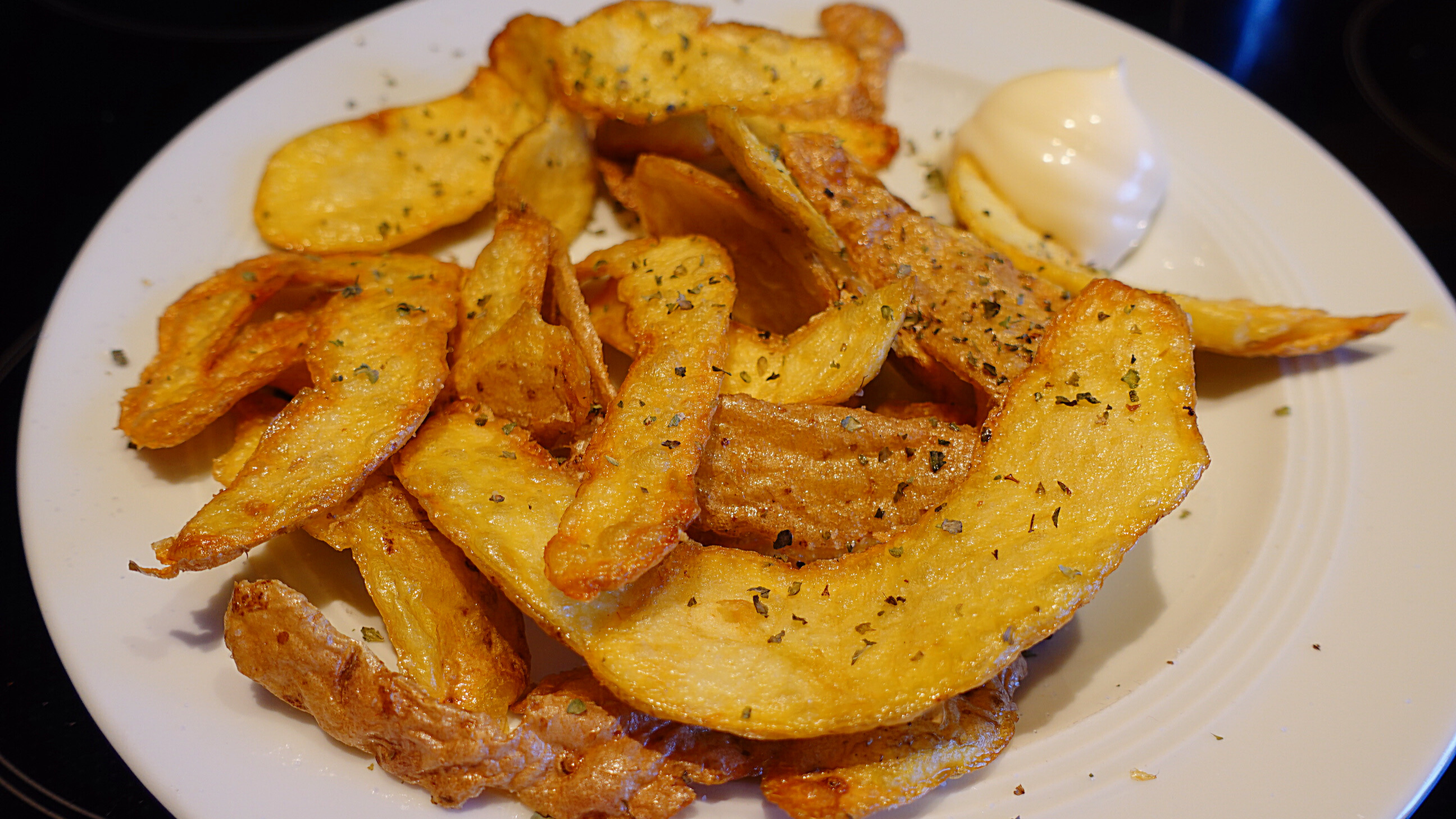 Frittierte Kartoffelschalen-Chips, ein toller Snack - Baobao&amp;#39;s Kitchen