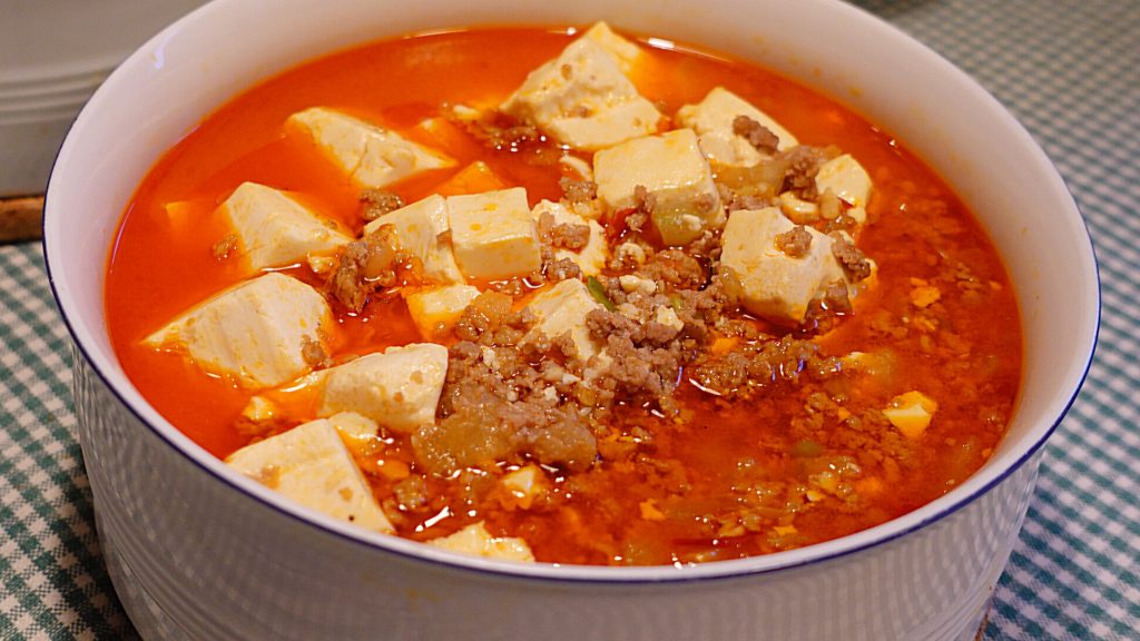 Mapo Tofu - mit Hackfleisch aus der Sichuan Küche - Baobao&amp;#39;s Kitchen